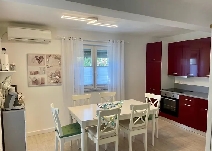 Apartman Apartmani Pax *
