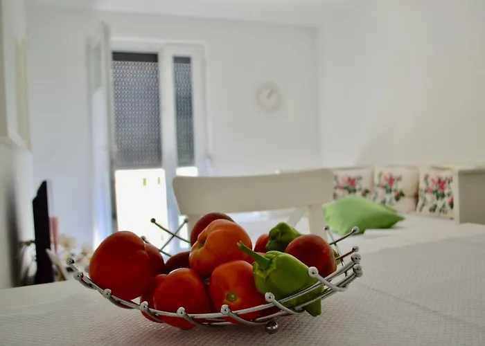 Apartmani Pax * Pakostane